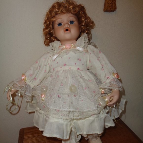 Blowing Bubbles Porcelain Doll with Wand & Bubbles and Seat To Sit On 15 Inch - Picture 10 of 10